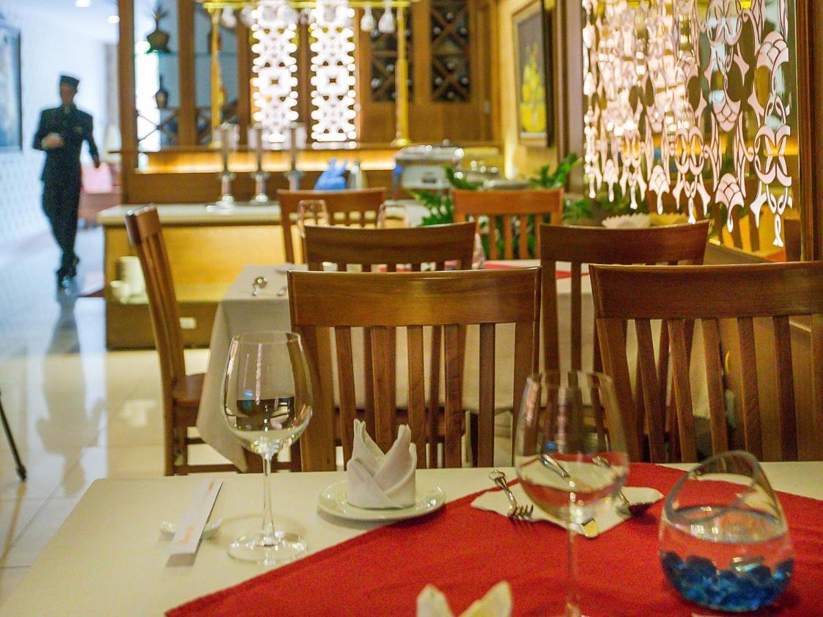 Emerald Boutique Hotel Hanoi Buitenkant foto