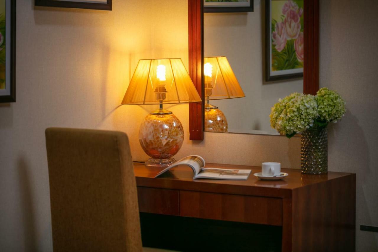 Emerald Boutique Hotel Hanoi Buitenkant foto